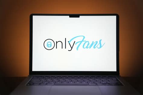 onlyfans teachers fired|OnlyFans: Do teachers outed for moonlighting in adult content。